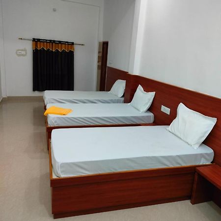 Shree Ram Guest House Near Ram Mandir Ayodhya Bagian luar foto