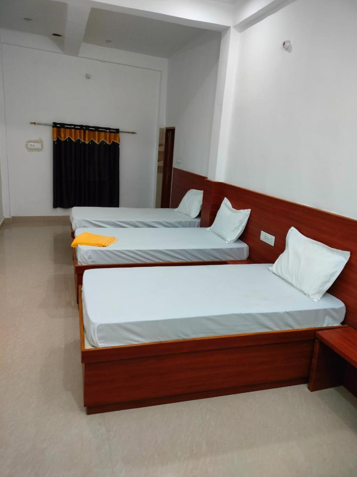 Shree Ram Guest House Near Ram Mandir Ayodhya Bagian luar foto