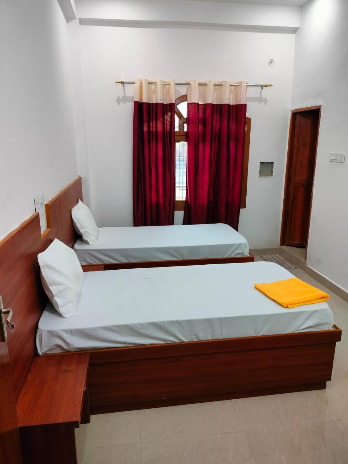 Shree Ram Guest House Near Ram Mandir Ayodhya Bagian luar foto